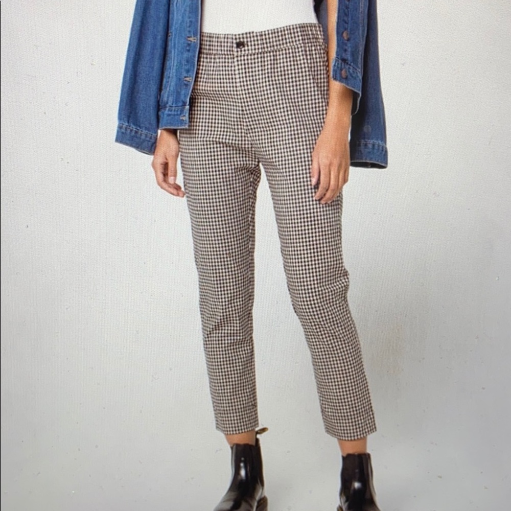 Ivy & Main Gingham strait leg pants